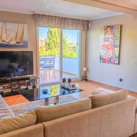 Cozy In With Private Pool And Close To Puerto Banus Feriehus Marbella