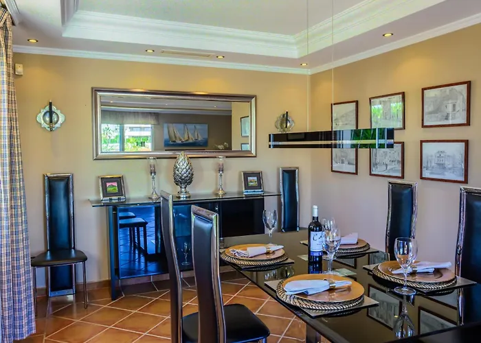 Feriehus Cozy In With Private Pool And Close To Puerto Banus *