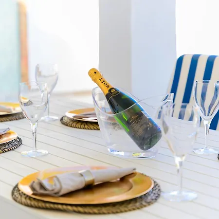 Cozy In With Private Pool And Close To Puerto Banus Feriehus