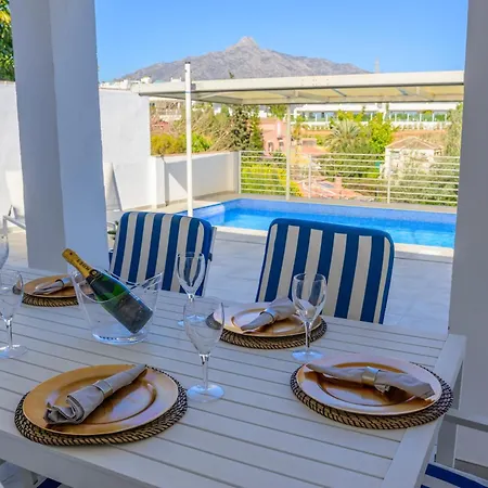 Cozy In With Private Pool And Close To Puerto Banus Feriehus Marbella